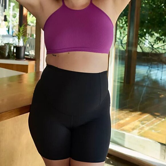 #178 NWT Free People x Hatch Happiness Runs Maternity Crop in Wildflower - Picture 1 of 5